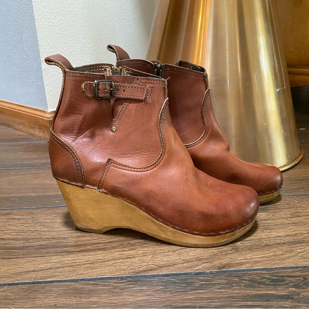 No. 6 Wedge Clog Boot